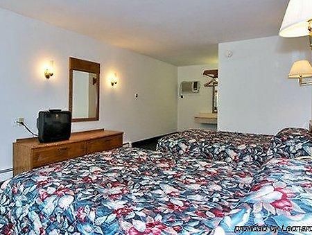 Rodeway Inn Coldwater Extérieur photo