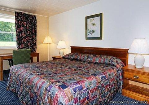 Rodeway Inn Coldwater Extérieur photo