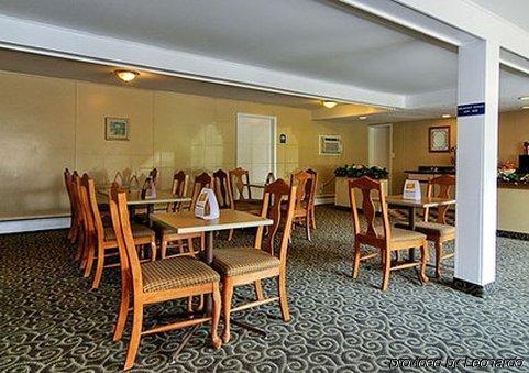 Rodeway Inn Coldwater Extérieur photo
